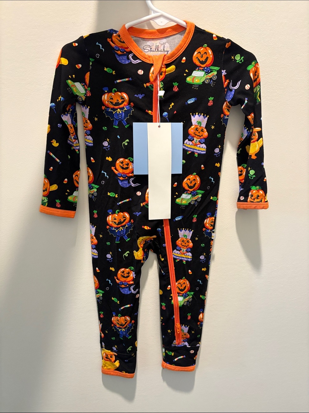 Kids Halloween Pumpkin Bamboo One-Piece Sleeper - Black & Orange
